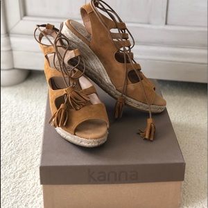 Perfect show-a-little shoes!